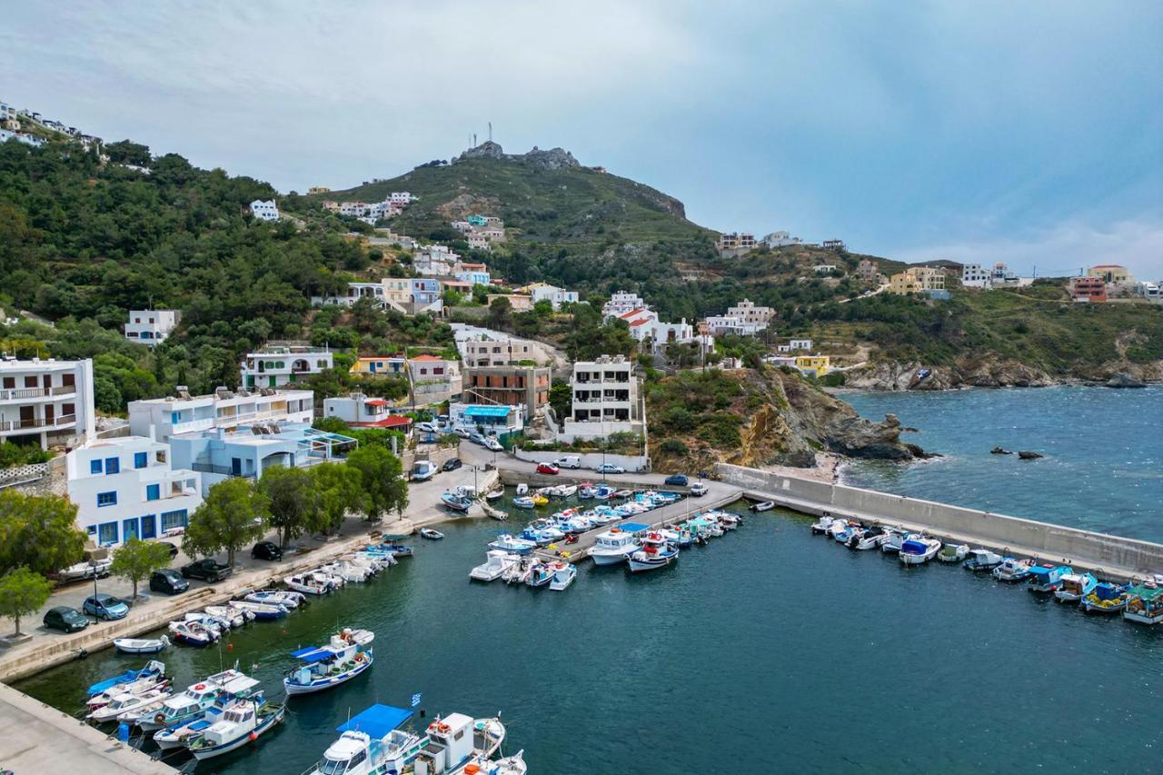 Pelagos Seafront Accommodation - Maria Myrties Exterior photo
