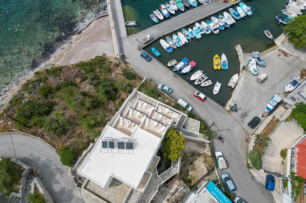 Pelagos Seafront Accommodation - Maria Myrties Exterior photo