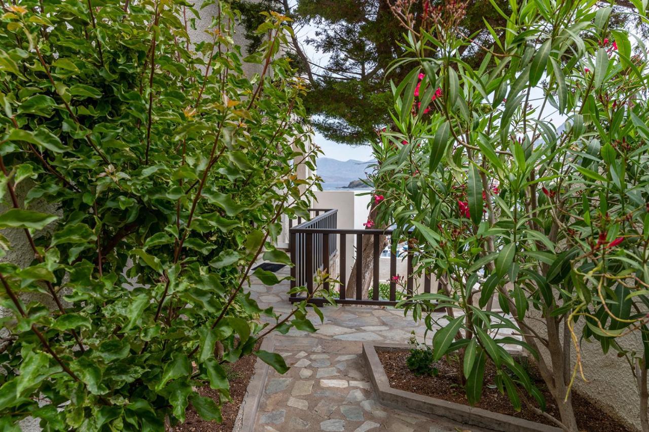 Pelagos Seafront Accommodation - Maria Myrties Exterior photo